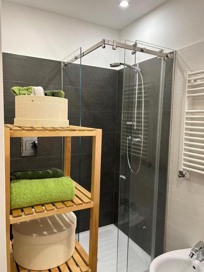 Room Mondello 5 ภายนอก รูปภาพ